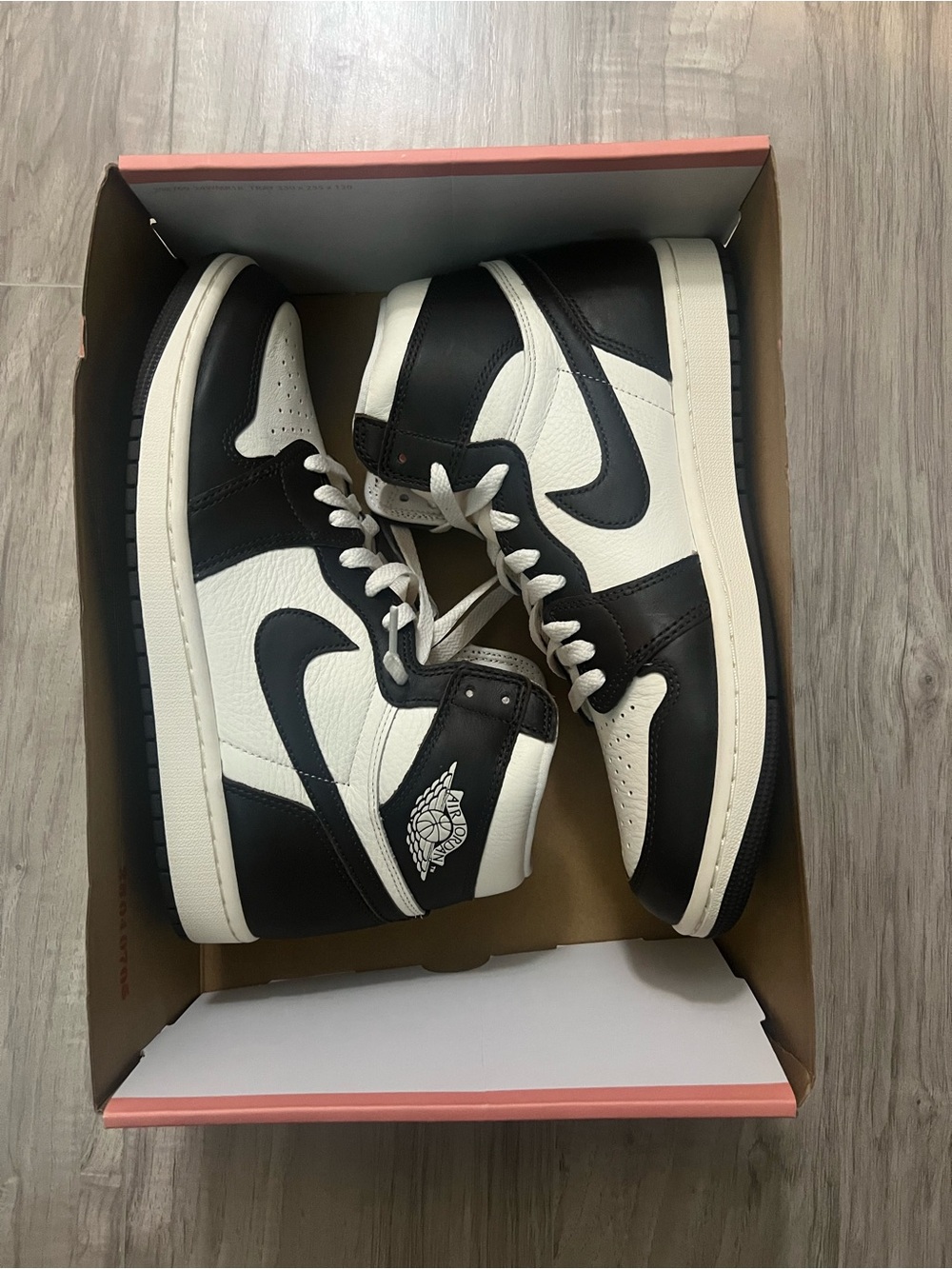 Air Jordan 1 Retro High Men's size 9 Women's size 10.5 Brown White FD2596 200